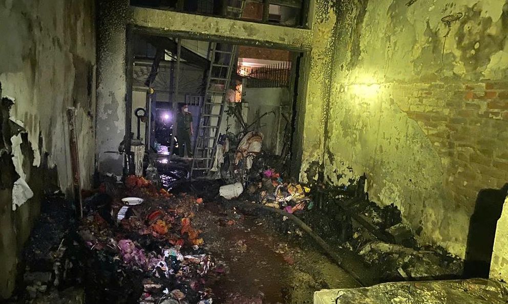 Hà Nội: Cháy nhà lúc rạng sáng khiến 2 nạn nhân tử vong, 3 người may mắn thoát nạn