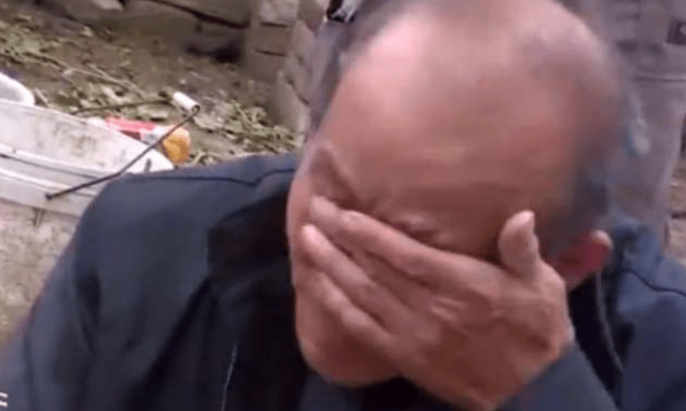 Người đàn ông có lương hưu 100 triệu nhưng cuối đời mất nhà, không có tiền mua bánh bao: Sai lầm cay đắng nhiều người thường mắc phải