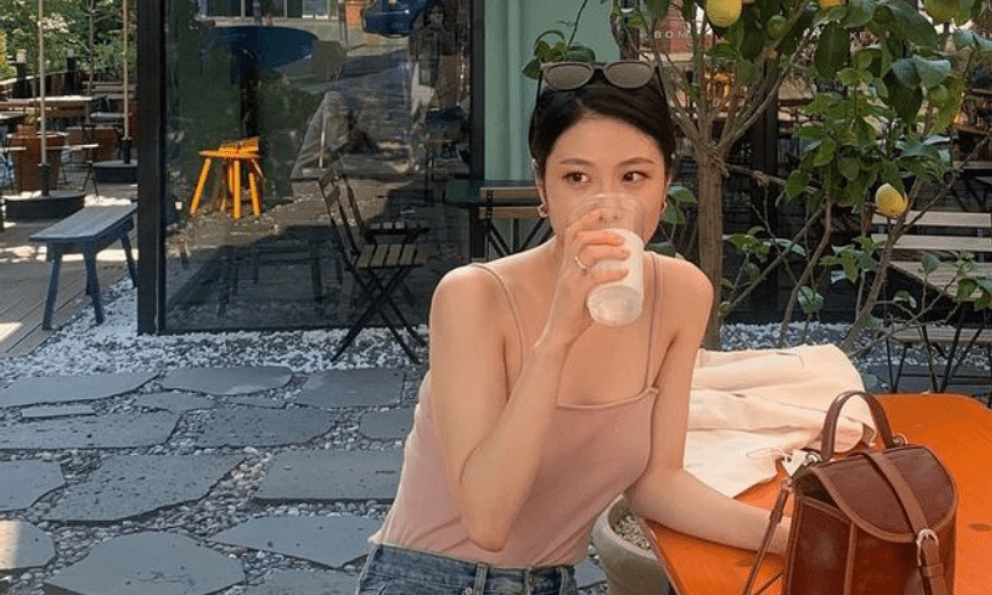 Cầm trong tay 5 cuốn sổ đỏ với 5 cây vàng, cô vợ vẫn buồn vì 1 chuyện: Nghe xong cũng bế tắc theo