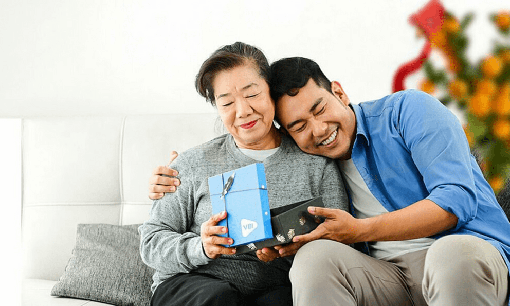 Ngày của Mẹ sắp đến, mua quà gì để ghi điểm tuyệt đối, lập tức trở thành 