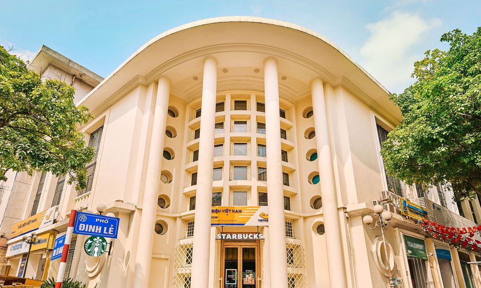 HOT: Starbucks tiếp tục mở tại một địa điểm cực 