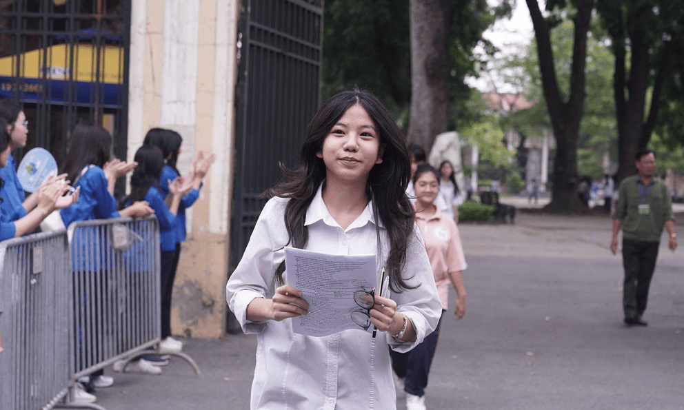 2 trường chuyên đầu tiên công bố tỷ lệ chọi vào lớp 10, gắt nhất 1 em 