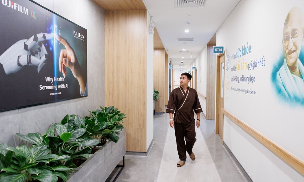 Tầm soát ung thư và sức khỏe toàn diện ở trung tâm đầu tiên ứng dụng công nghệ AI tại Đông Nam Á là cảm giác thế nào?