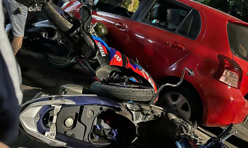 Vụ tai nạn liên hoàn ở Hà Nội: Nạn nhân kể lại giây phút bị ô tô tông trúng, tỉnh dậy đã ở trong viện