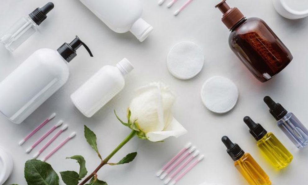 Danh sách 294 mỹ phẩm đã thu hồi phiếu công bố sản phẩm: Kem chống nắng, sữa rửa mặt, sữa tắm... nhập khẩu