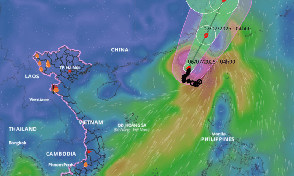 Bão số 2 mạnh lên cấp 11, giật cấp 13 trên Biển Đông, cảnh báo sóng lớn và gió mạnh nguy hiểm