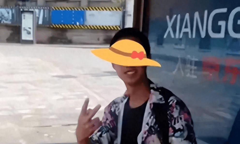 Chàng trai 21 tuổi qua đời vì bị bạn gái lừa tình, 