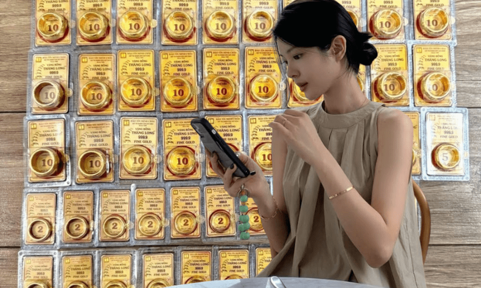 Canh giá đem hết vàng đi bán, giờ cầm 1,4 tỷ không biết làm gì