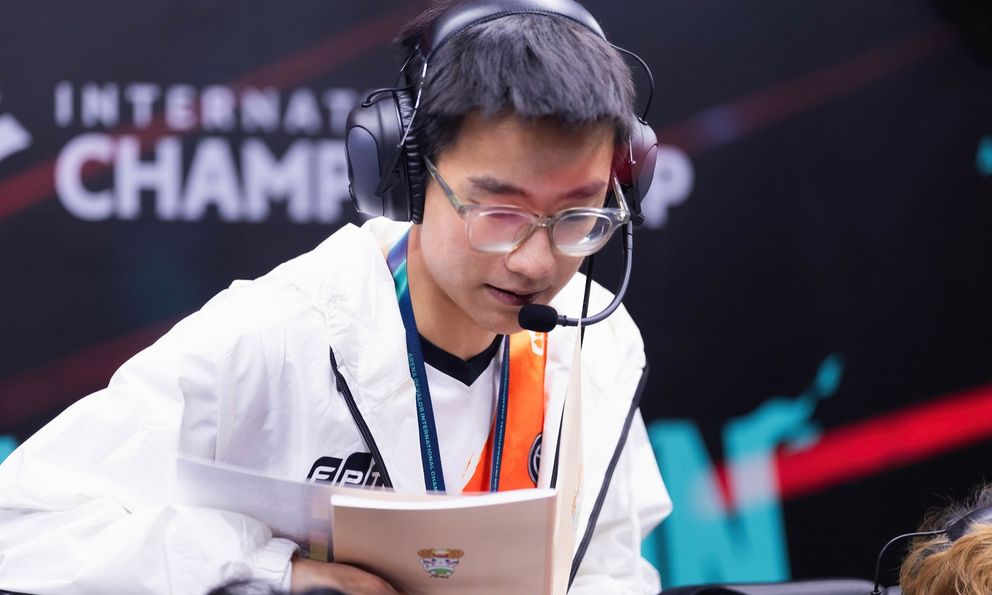 Liên Quân Mobile Việt Nam đang có chuỗi thành tích bết bát chưa từng có, đến huyền thoại cũng phải lên tiếng về thái độ thi đấu 