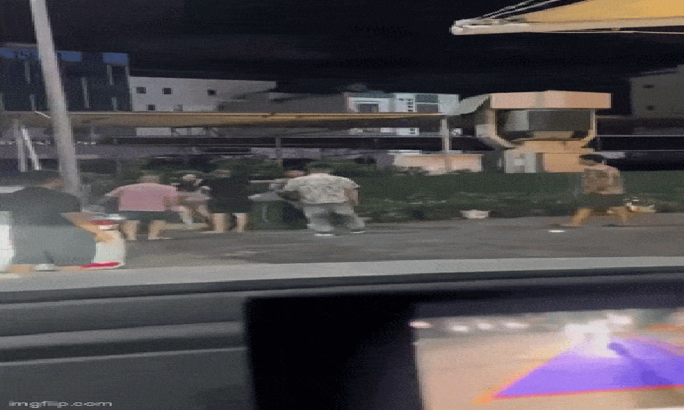 Lời kể của cô gái bị chục người đàn ông hành hung ở Quảng Ninh: Cố gắng chạy thoát nhưng vẫn bị túm tóc, đánh tới tấp vào đầu gây chấn động não 