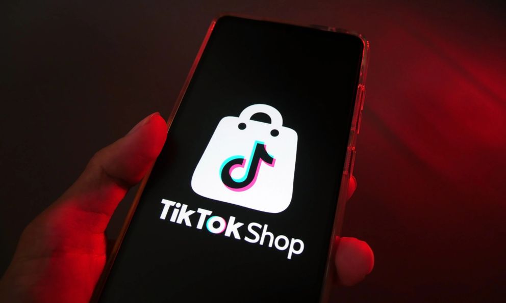 TikTok Shop tăng phí gấp 3 lần