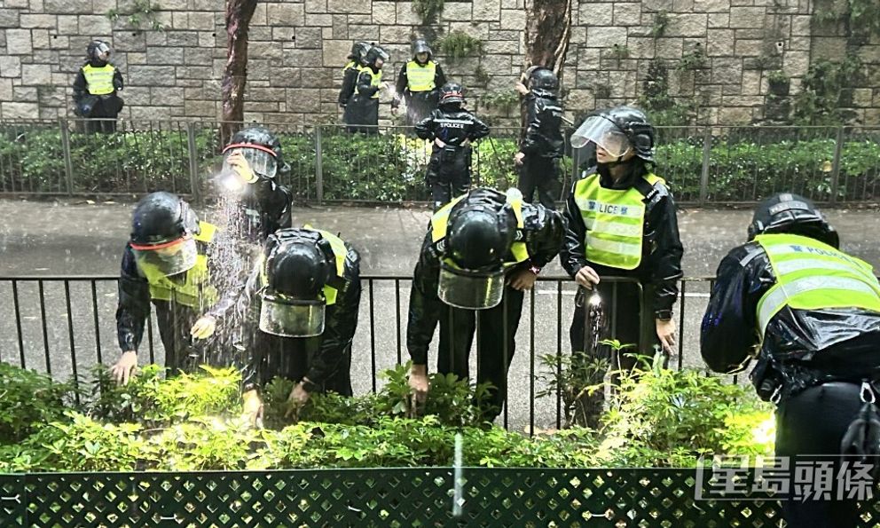 Phát hiện thi thể không còn nguyên vẹn giữa khu phố nhà giàu Hồng Kông (Trung Quốc): Cảnh sát phong tỏa tìm kiếm giữa mưa lớn