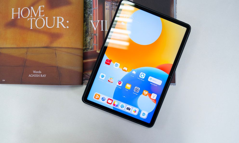 Trên tay mẫu tablet 11.5 inch có pin trâu 10 tiếng, giá 6,6 triệu đồng