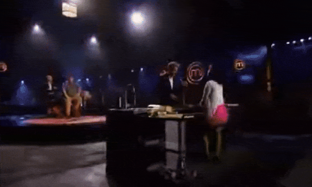 Ăn món có sữa mẹ, Gordon Ramsay phản ứng dữ dội