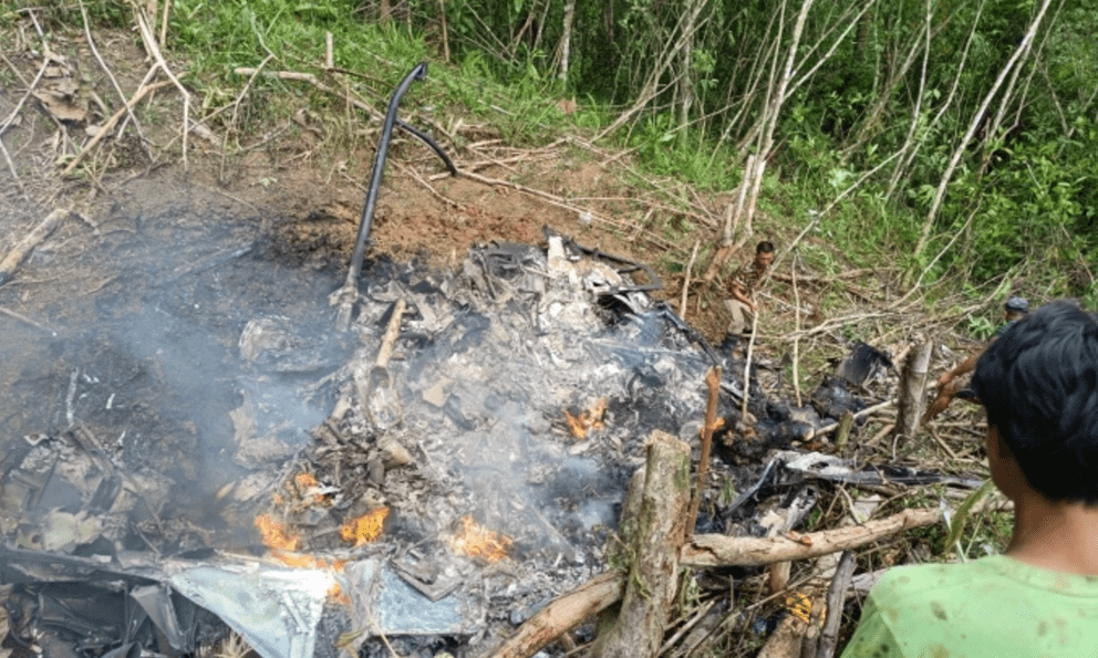 Trực thăng quân sự Philippines rơi khi làm nhiệm vụ cứu trợ bão Kalmaegi