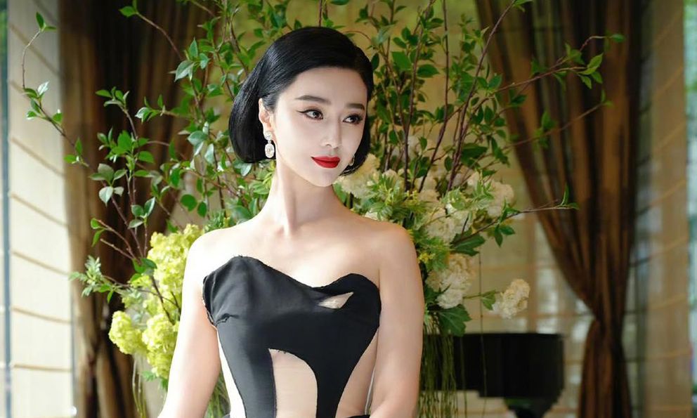 Phạm Băng Băng bị chặn đường sống