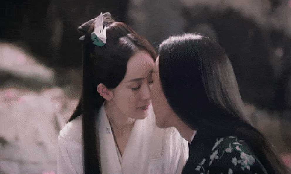 10 phim Trung Quốc có kết thúc trên cả tuyệt vời, xem xong chỉ muốn lao tới ôm biên kịch