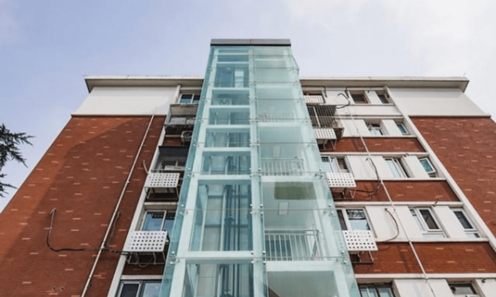 Mua nhà của họ hàng, ở 6 năm đến lúc di dời được đền bù gần 3 tỷ đồng, tôi bị bắt chia tiền