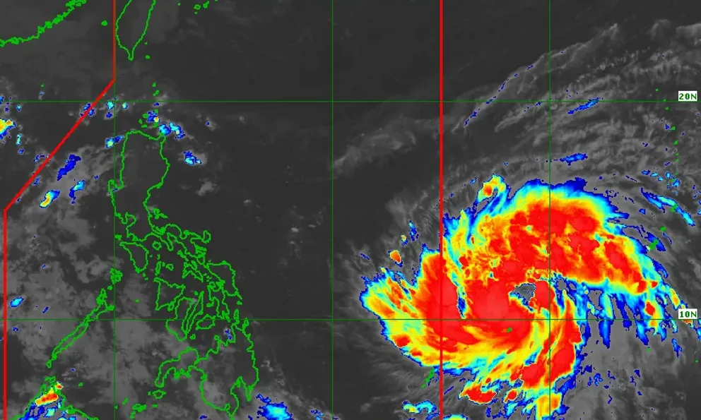 Phượng Hoàng có thể trở thành siêu bão ngay từ đêm mai, dự báo đạt cường độ cực đại khi đổ bộ vào đất liền