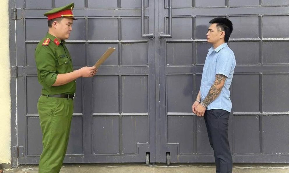 Giữ hộ 38 chỉ vàng khi đưa người đi cấp cứu, Hoàng Đình Đạt liền đem bán lấy 60 triệu đồng rồi cắt đứt liên lạc