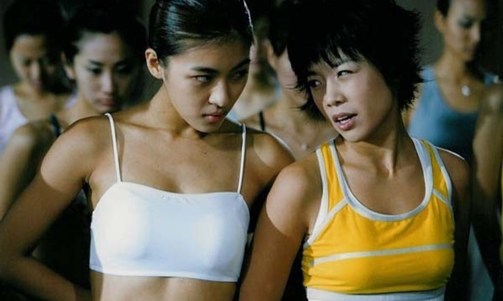 Hậu trường cảnh nóng hot nhất phim Sex Is Zero: Nữ chính bị hành đến mức 