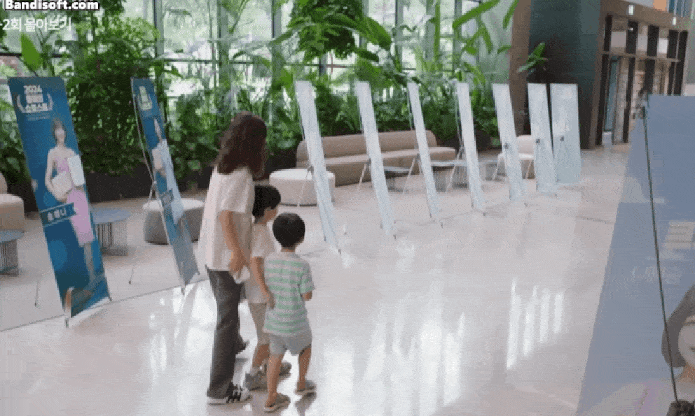 Cho tiền tỷ cũng đừng xem phim Hàn nhạt ơi là nhạt này: Rating thấp khủng khiếp, quốc bảo nhan sắc cũng không cứu nổi