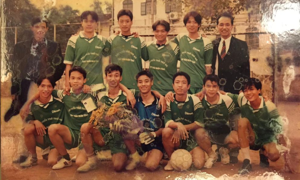 Nam sinh đen - gầy - nghịch từng làm 