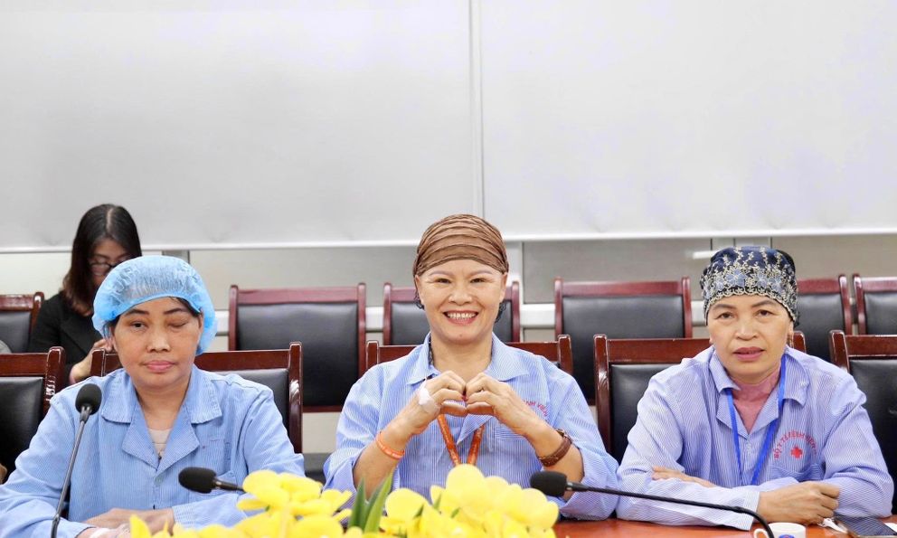 Ngày 20/11 bên giường bệnh K: Nơi những thầy cô từng ngày từng giờ vẫn đau đáu niềm tin sẽ trở về dưới mái trường