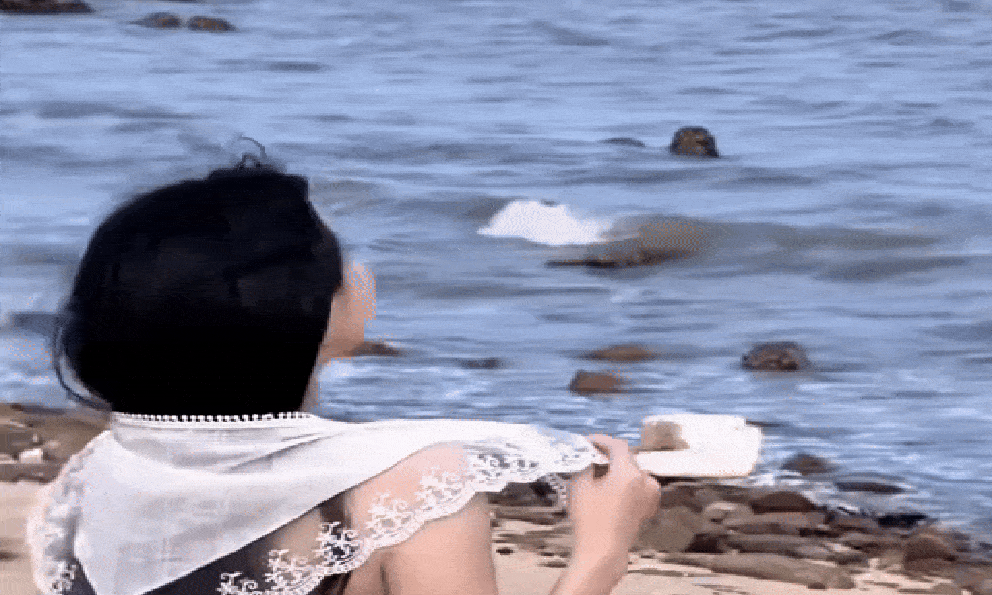 Nhìn mỹ nhân Việt này xong chỉ ước có thuốc xóa ký ức: Mắt trợn ngược cả ngày, giỏi nhất là đóng vai nạn nhân