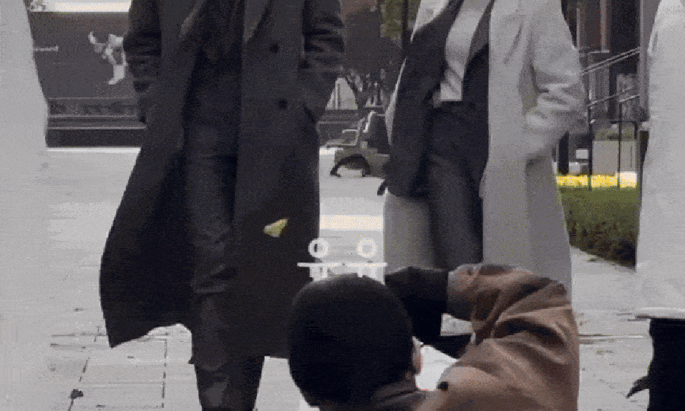 Tổng tài GenZ này sẽ cho bạn biết cao 1m90 mặc măng tô đẹp như nào: Nhìn thôi đã thấy sang tới nóc