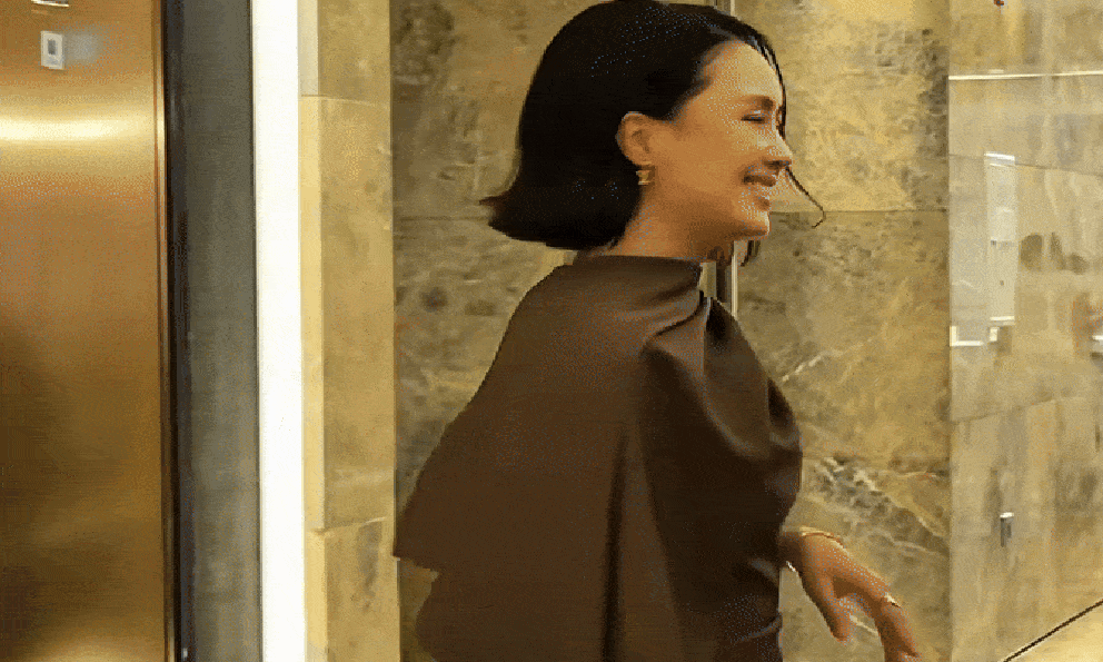 Vbiz có hàng trăm mỹ nhân nhưng duy nhất 1 người càng có tuổi càng đẹp, cốt cách giai nhân từ trong xương tủy