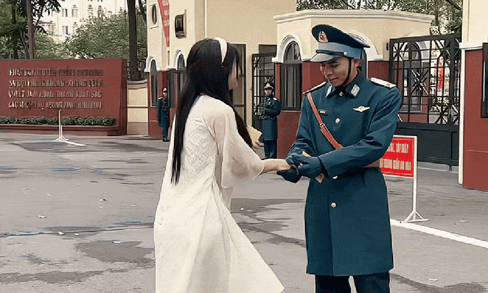 Phát hiện 1 mỹ nhân Việt đóng chính phim Trung Quốc: Visual đẹp hơn Triệu Lệ Dĩnh, bảo sao có tận 10 triệu fan