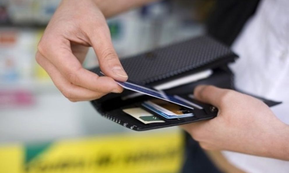 Ngân hàng cảnh báo về hành vi có thể bị phạt đến 100 triệu đồng, thậm chí đi tù 7 năm