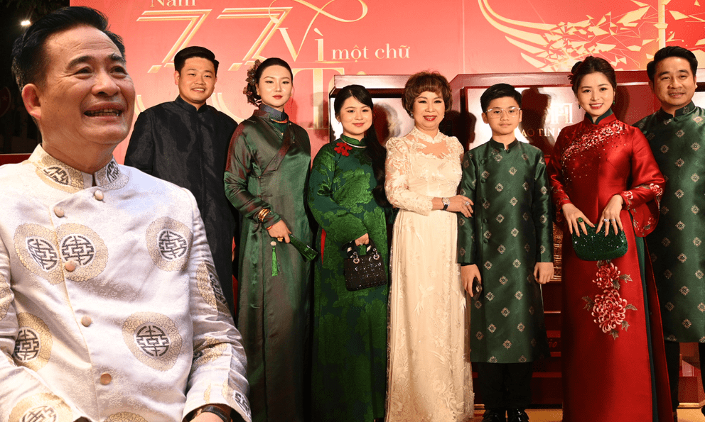 Bức ảnh hiếm thấy của gia tộc vàng nổi tiếng nhất Hà Nội