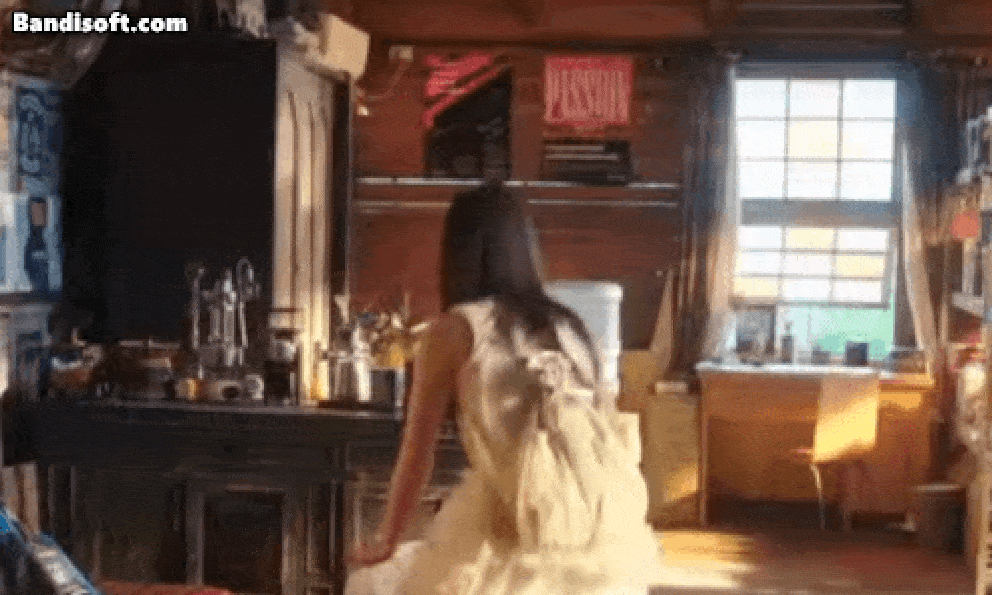 Nghe tên mỹ nhân này ai cũng né vội 1000km: Diễn thì dở phim thì flop, chỉ giỏi cầm tiền làm phiền thiên hạ