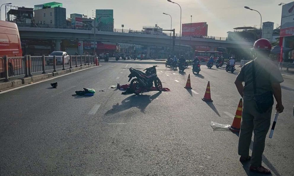 Sư cô bị xe máy tông tử vong khi đang đi bộ ở TP.HCM