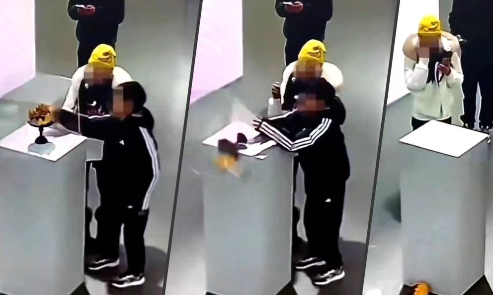 Mẹ mải chụp ảnh, con trai làm vỡ chiếc vương miện hơn 7 tỷ đồng 