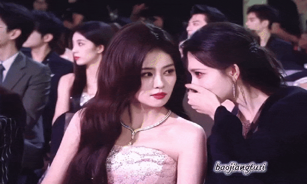 Thái độ của Bạch Lộc với Trần Đô Linh gây bàn tán 