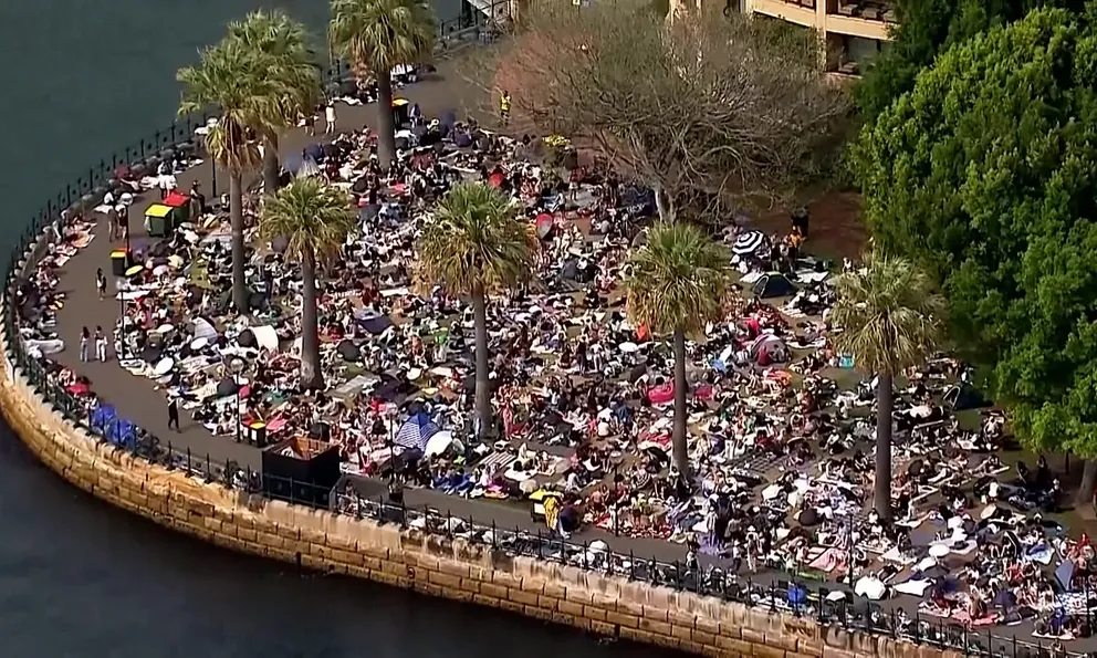 Quốc gia đầu tiên trên thế giới đã chính thức bước qua khoảnh khắc năm mới: Chào 2026!