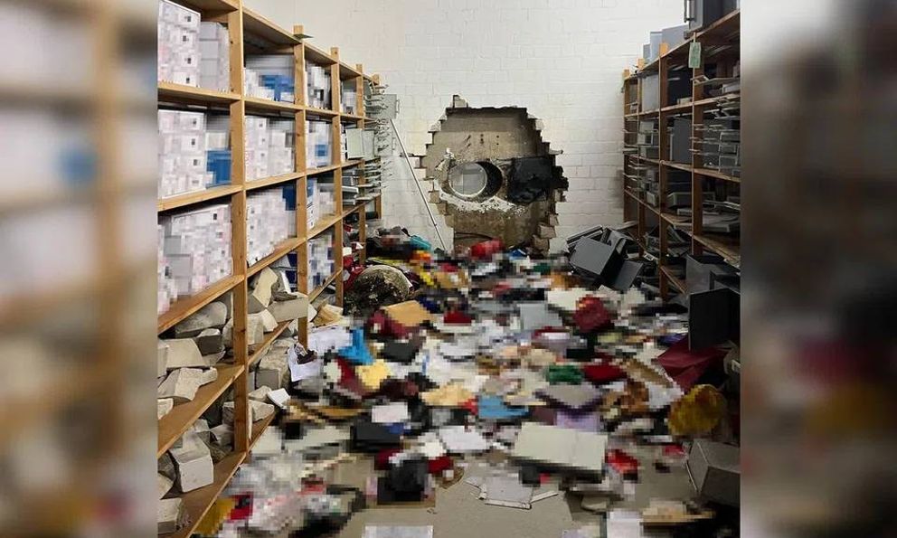 Rúng động: Băng trộm khoan tường ngân hàng, phá 3.000 két sắt, “cuỗm bay” 927 tỷ đồng tiền tiết kiệm