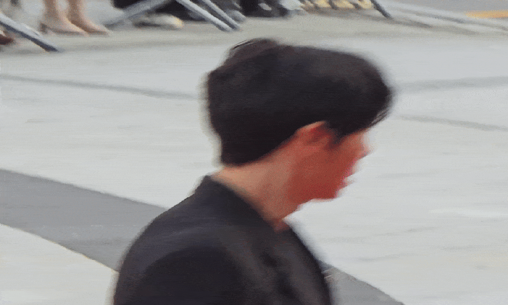 Ngôn tình ngược: Nam sinh lột xác chinh phục bạn nữ giỏi nhất trường nhưng phải chia tay tức tưởi, nay thành nam chính phim Top 1 Việt Nam