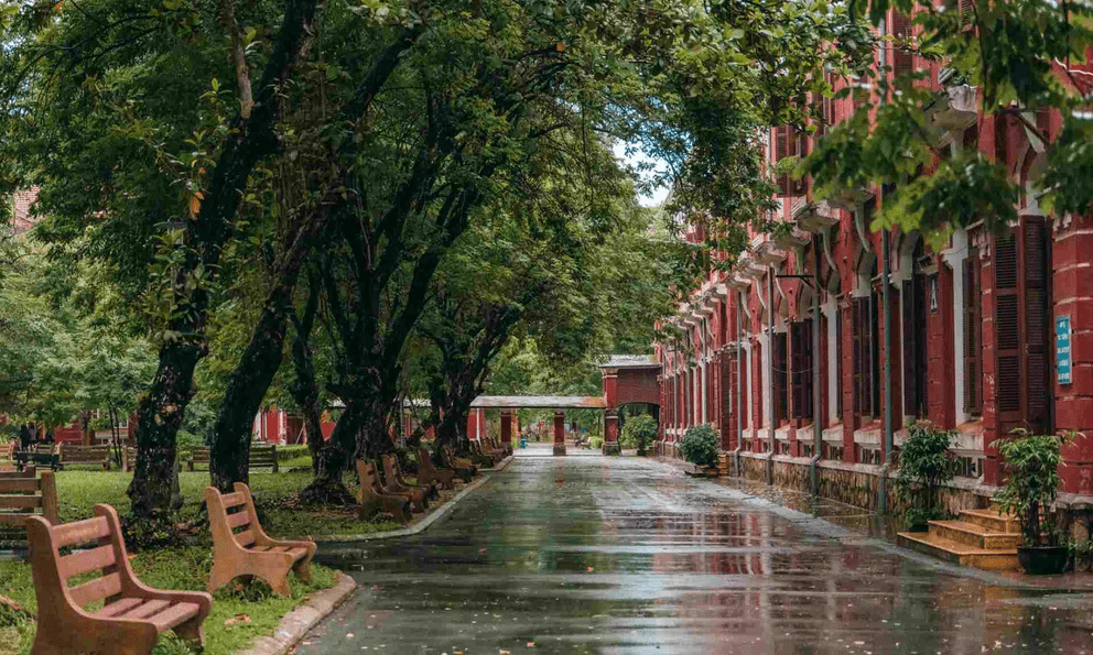 Ở Việt Nam, có một ngôi trường duy nhất được công nhận là di tích lịch sử quốc gia đặc biệt