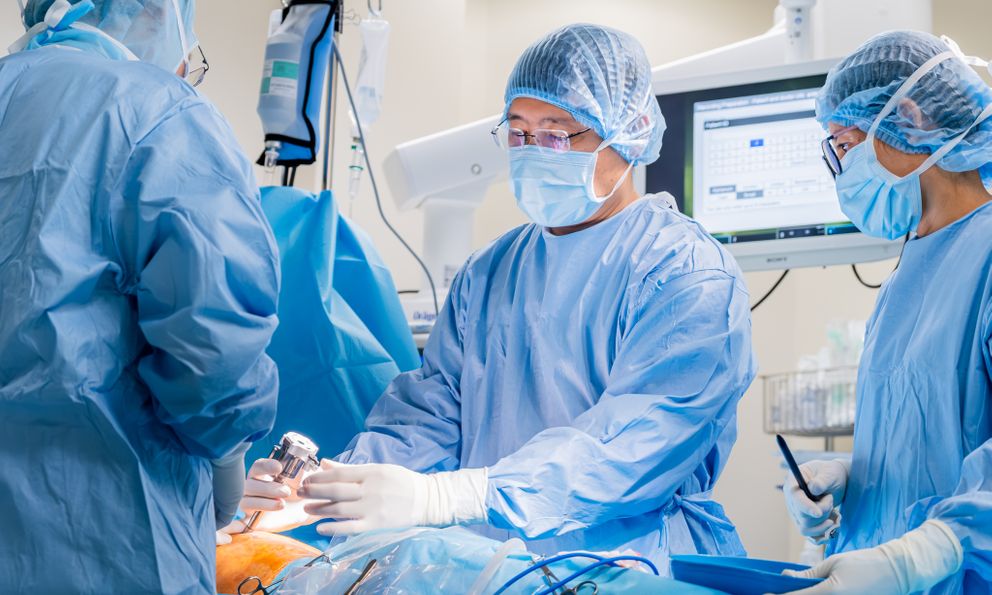 Ca đại phẫu “gần như không đau” của bệnh nhân ung thư phổi 72 tuổi nhờ robot Da Vinci Xi trị giá 3 triệu USD