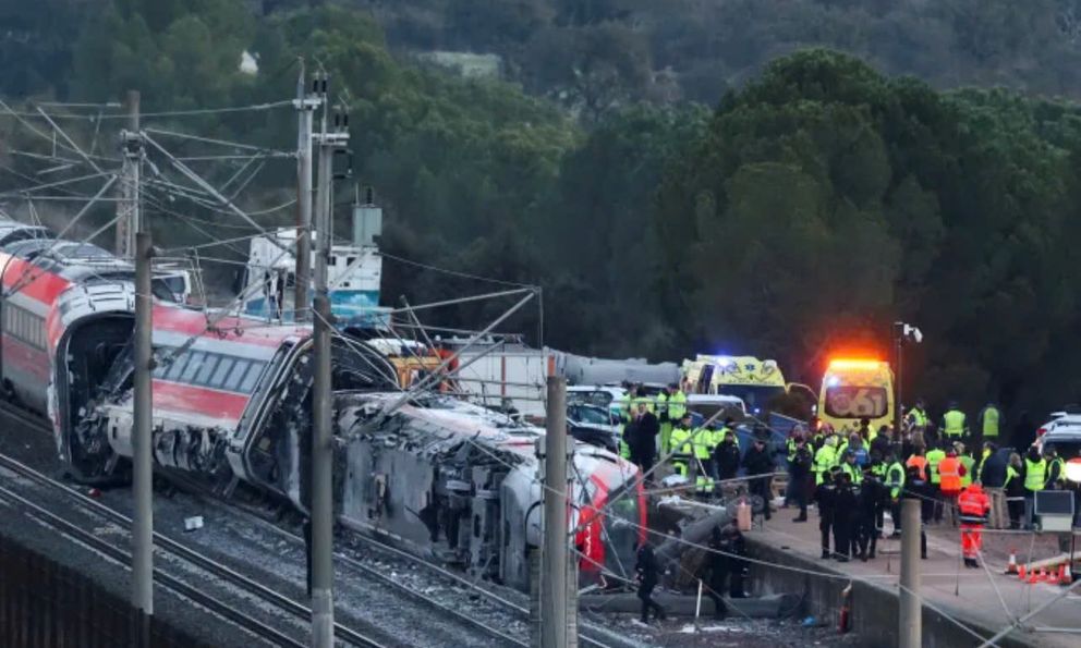 Thảm họa 2 tàu cao tốc đâm nhau tại Tây Ban Nha: Số người tử vong tiếp tục tăng cao