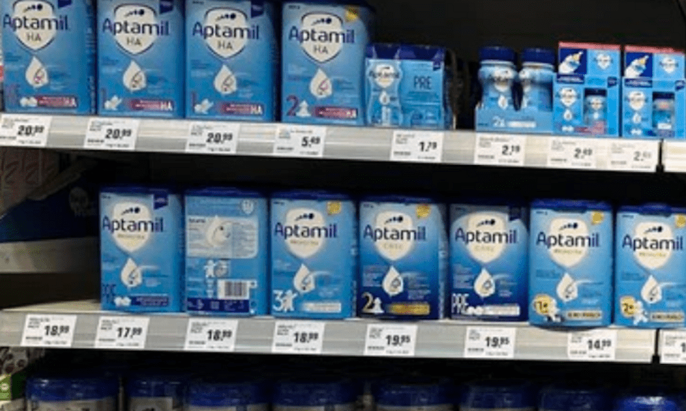 Phụ huynh kiểm tra ngay lô sữa Aptamil này nếu đang cho con uống!