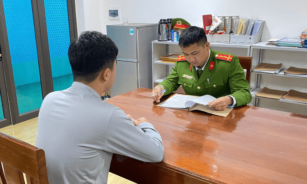 Phạt chủ tài khoản 