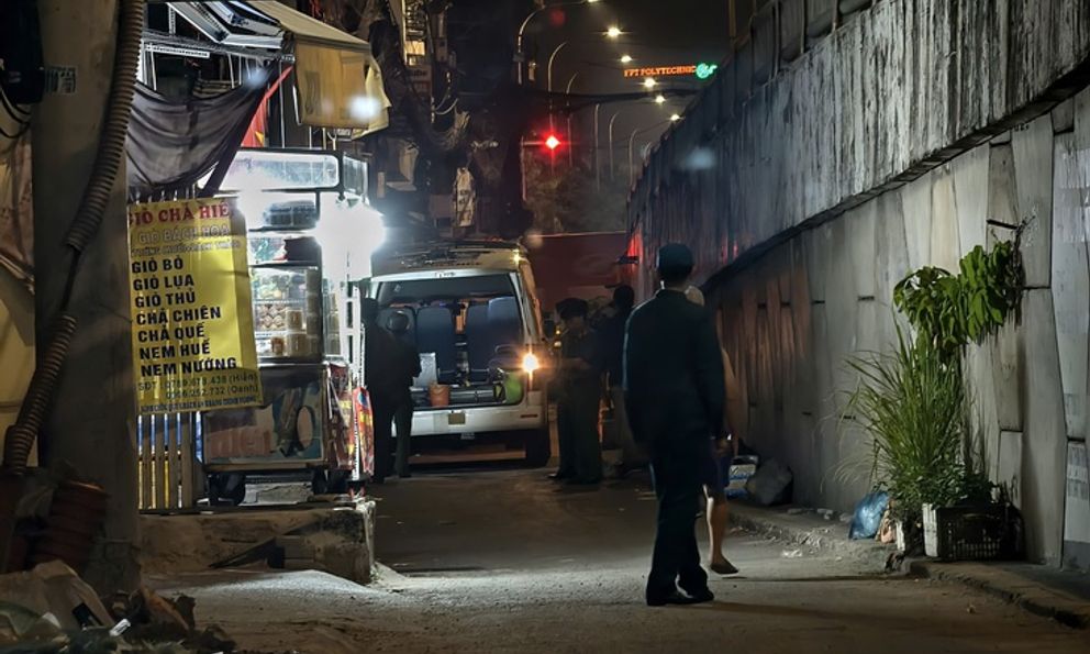 Cháy nhà ở TP.HCM, 3 mẹ con tử vong