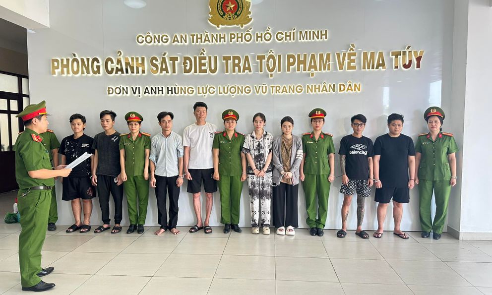 Ngỡ ngàng thủ đoạn giấu ma túy trong... hộp thức ăn thú cưng được vận chuyển liên tỉnh