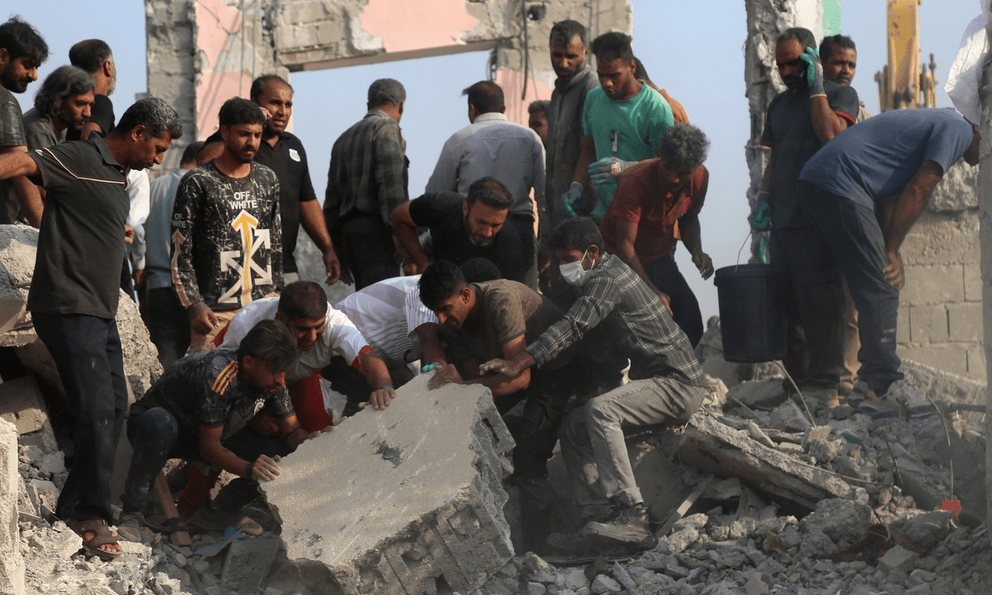 Khoảng 20 nữ VĐV bóng chuyền thiệt mạng vì không kích vào nhà thi đấu Iran