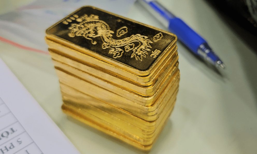 Giá vàng giảm gần 6 triệu đồng trong 1 tuần: Người mua vàng ngày Thần Tài đến giờ lỗ bao nhiêu?
